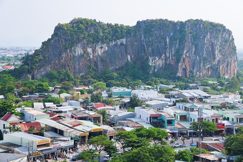 Marble Mountains in Ngũ Hành Sơn, Da Nang