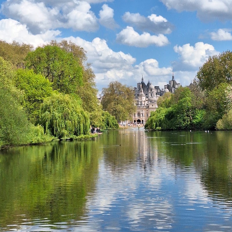 St James's Park in St James's, London