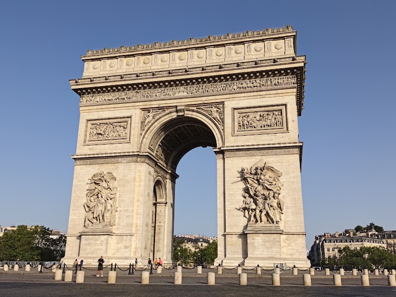 Arc de Triomphe in 8th, Paris